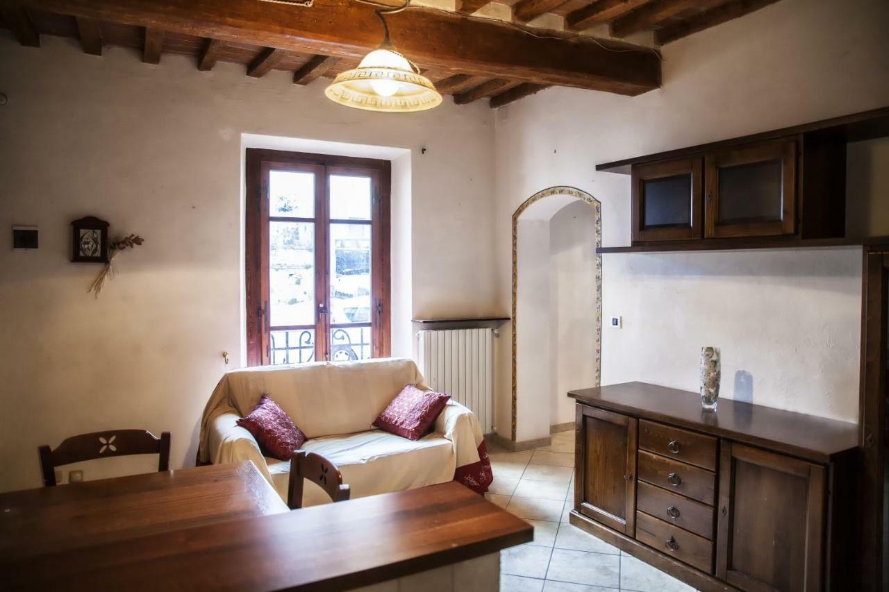Il Castello Apartment Bucine Exterior photo